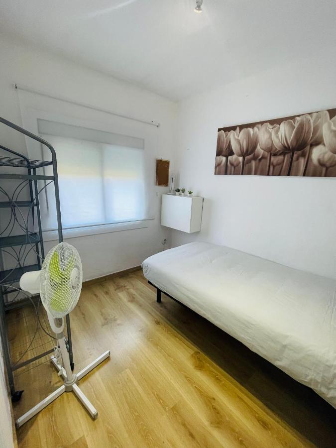 Beach Apartment Barca 6 Сант Адриа де Бесос Екстериор снимка