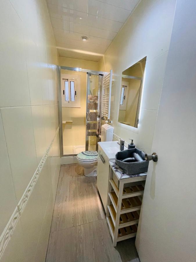 Beach Apartment Barca 6 Сант Адриа де Бесос Екстериор снимка