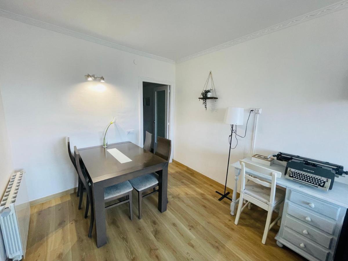 Beach Apartment Barca 6 Сант Адриа де Бесос Екстериор снимка